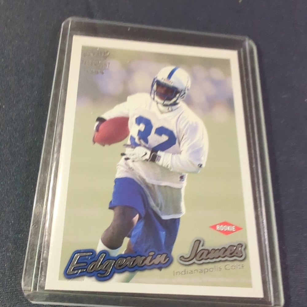 🏈1999 Pacific Paramount Edgerrin James Rookie Card #100 NM